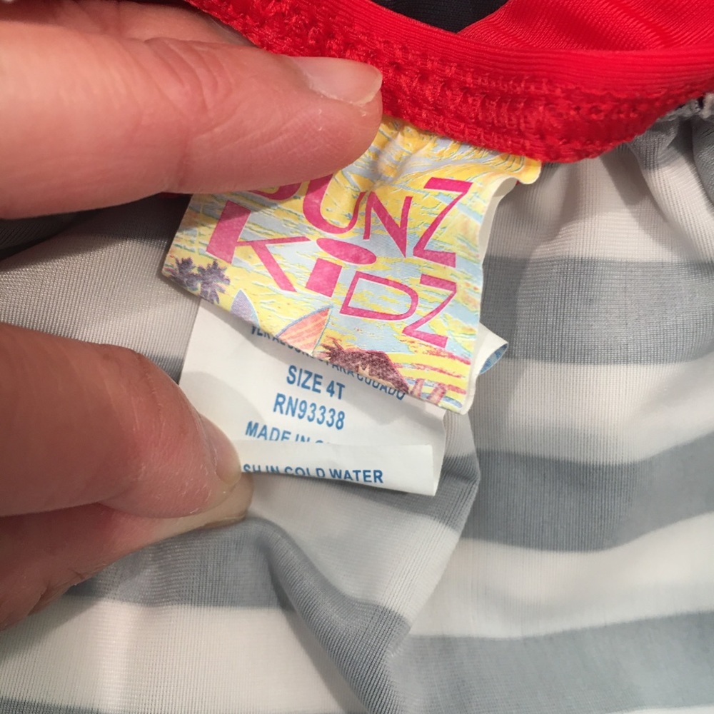 Red Bow Swimsuit - Picture 12 of 13